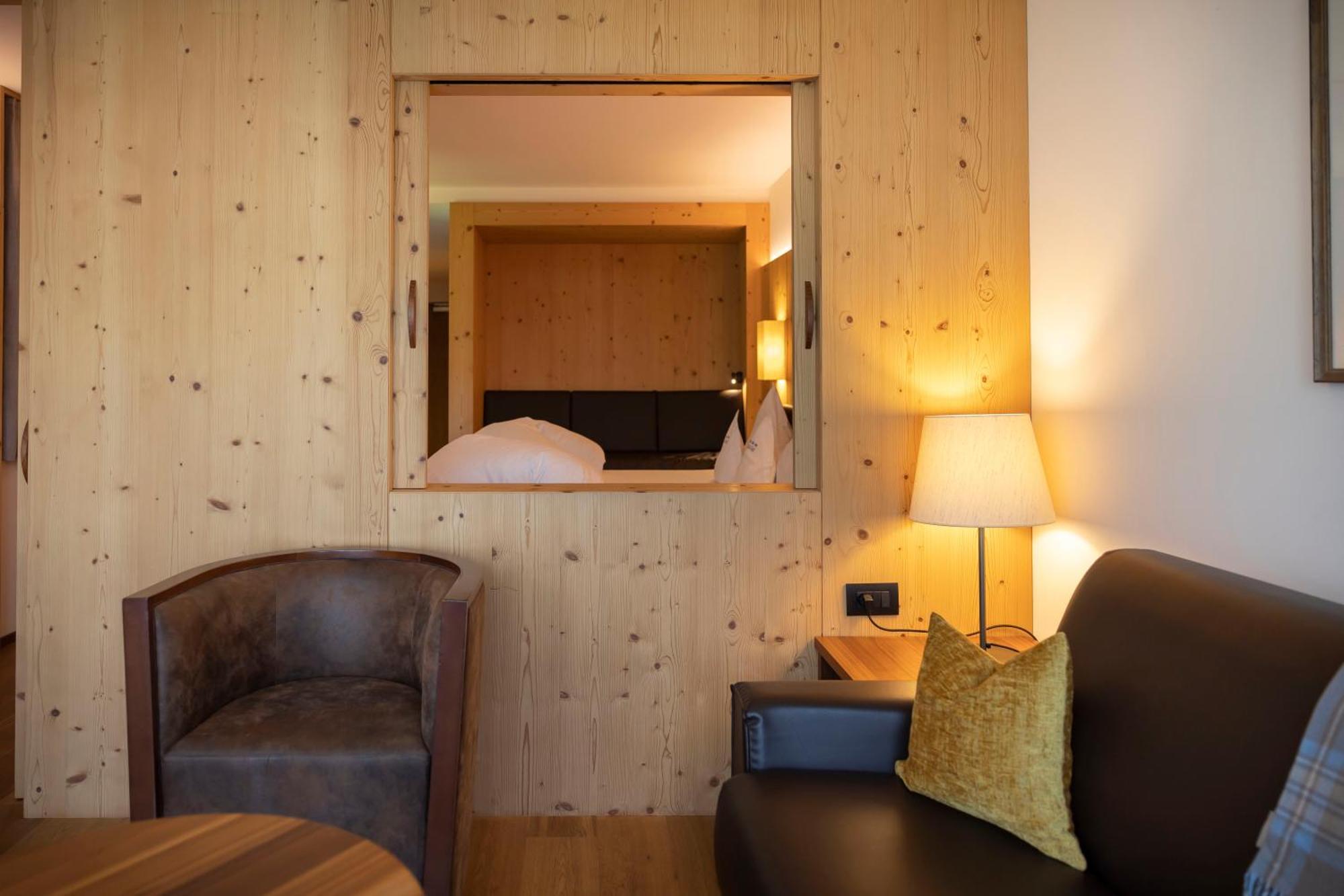 Artnatur Dolomites Hotel & Spa Siusi Habitación foto